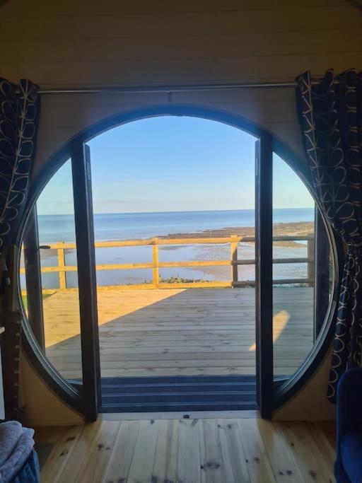 Spring Tide Cliff Top Glamping Pod With Direct Sea Views バーチントン エクステリア 写真