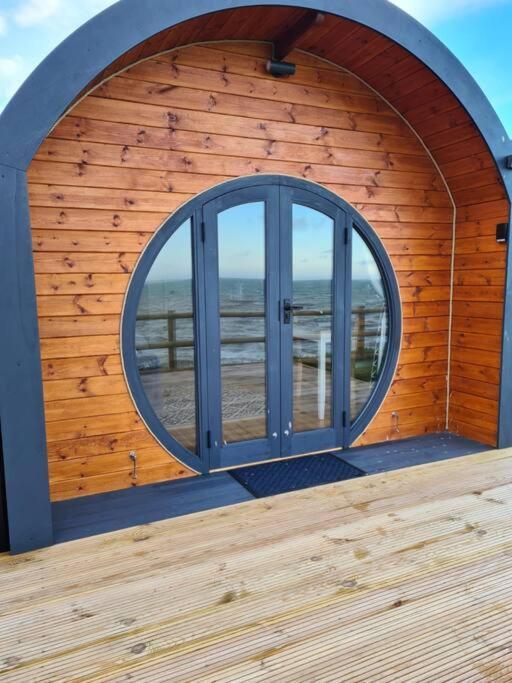 Spring Tide Cliff Top Glamping Pod With Direct Sea Views バーチントン エクステリア 写真